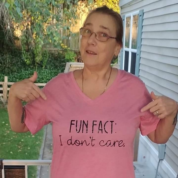 Meet your Posher, Pamela - Picture 1 of 1